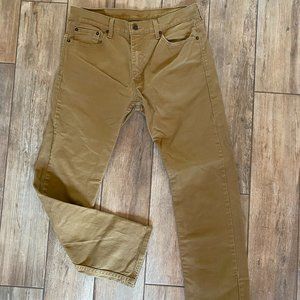 Men's Levi's 513 slim straight leg in dark khaki size 32 x 30